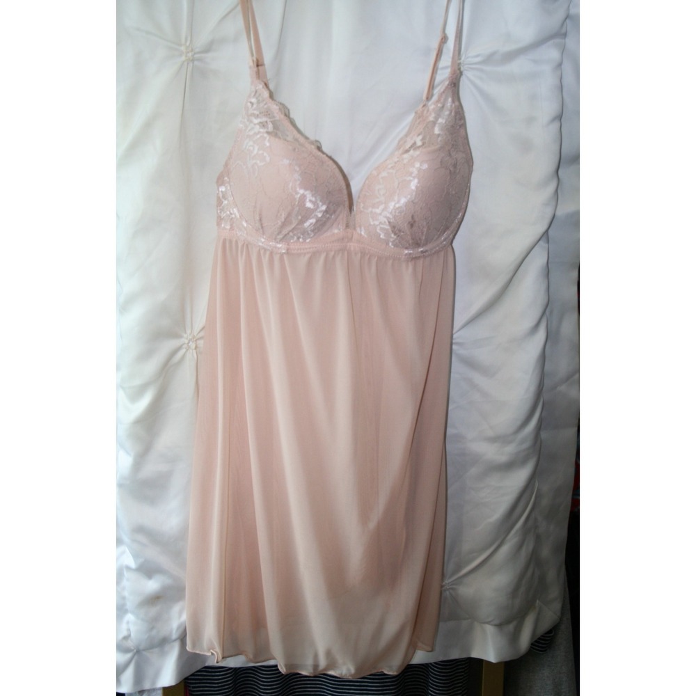Forever 21 Ladies Lingere‎